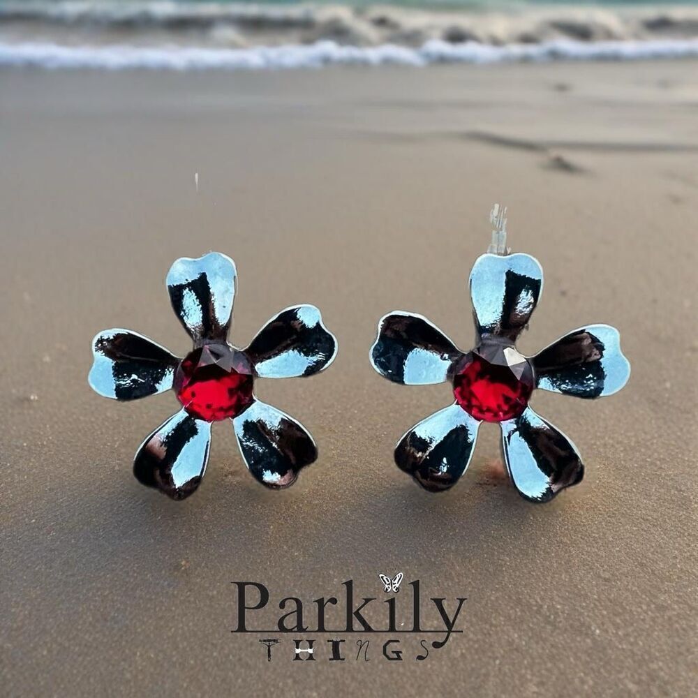 Earrings with Swarovski crystal red handcrafted